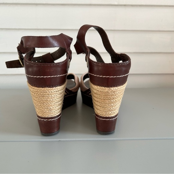 Franco Sarto Elegant Brown and Cream  Wedge Sandals Sz 10 - Picture 3 of 9